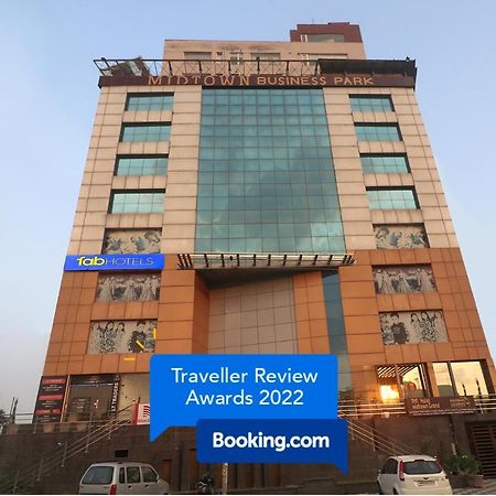Fabhotel Mid Town Grand Panchkula Zewnętrze zdjęcie
