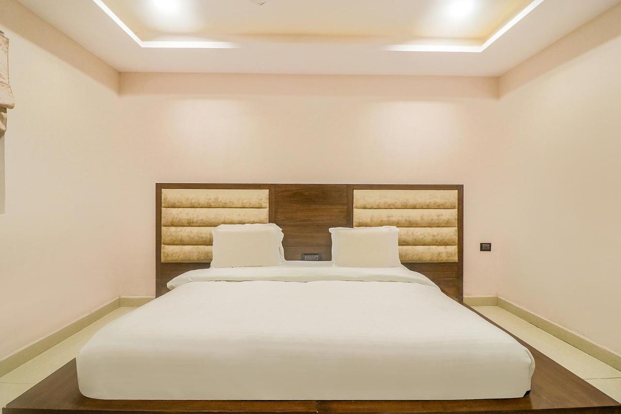 Fabhotel Mid Town Grand Panchkula Zewnętrze zdjęcie